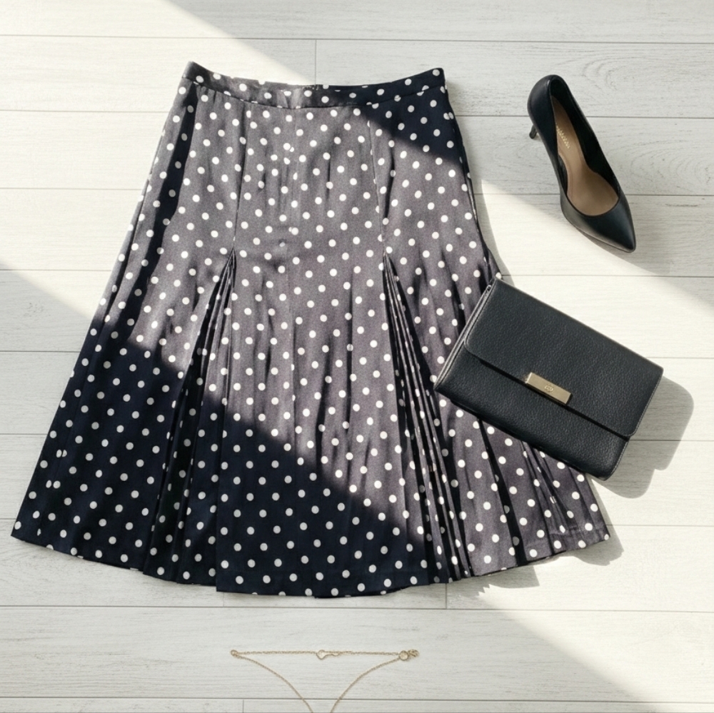 Classiques Entier Silk Blend Polka Dot Pleated A-Line Skirt - Size 8